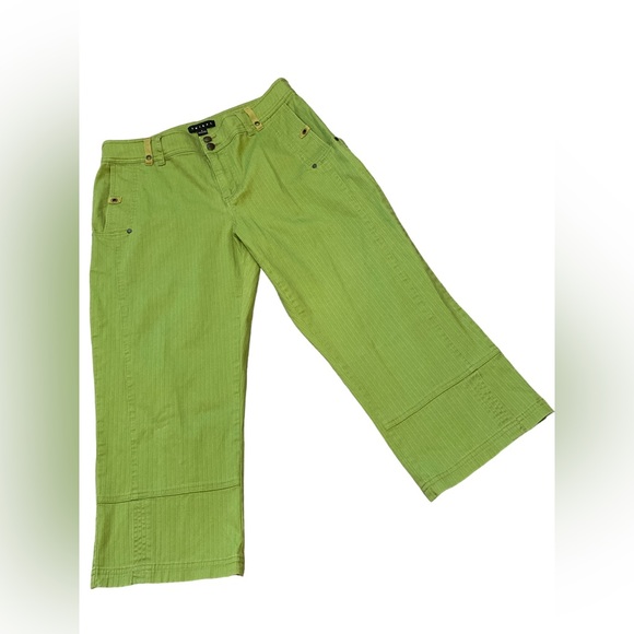 Tribal green capris pants size 8 - Picture 3 of 5